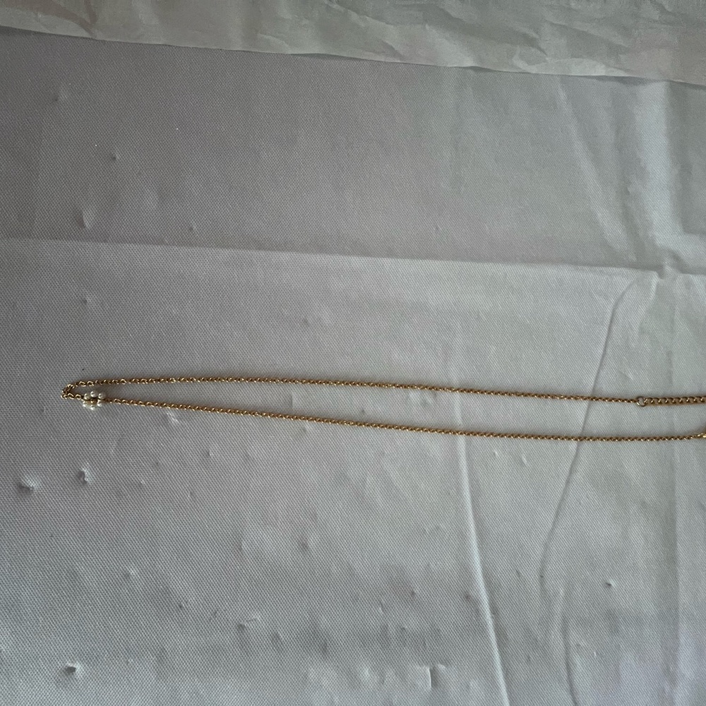 Gold Necklace with Star Charm - Picture 2 of 3